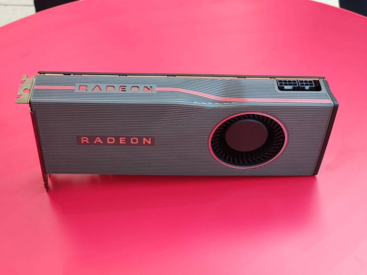 Видеокарты AMD Radeon RX 5700 XT и RX 5700 представлены официально